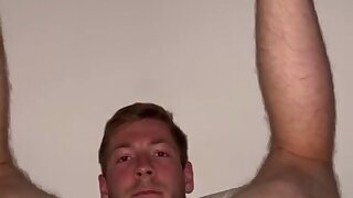 Straight fingers and opens hairy pink hole