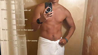 23 Asian  Australian Jock kmone2 onlyfans porn