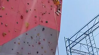 325 Asian Bodybuilder plays with his ass