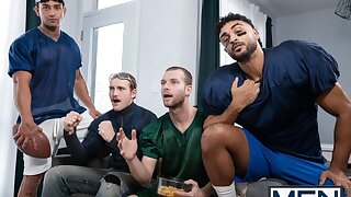 Bareback Quarterback  Kenzo Alvarez, Diego Silva