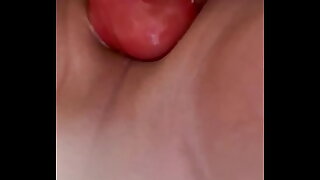 2 9&rdquo; dildos