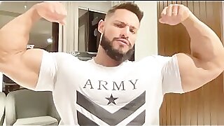 hunk playing with his pecs