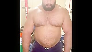 Muscle bear pec bounce