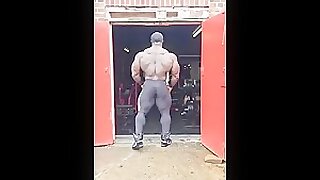 BLACK MUSCLE