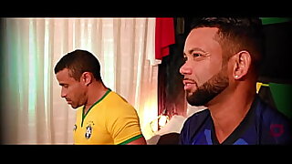 ASSISTINDO AS OLIMPIADAS E TREPANDO COM O VIZINHO MALHADO