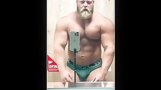 Bearded Muscle Daddy Flexing