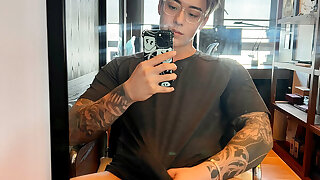 306 Singaporean hottie Titus Low