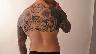 281 Singaporean hottie Titus Low