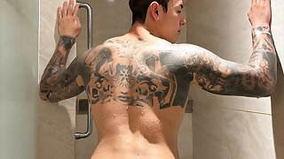 217 Singaporean hottie Titus Low