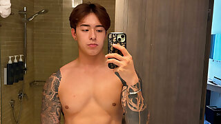 213 Singaporean hottie Titus Low