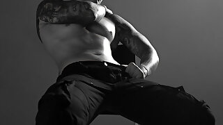 190 Singaporean hottie Titus Low