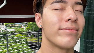 77 Singaporean hottie Titus Low