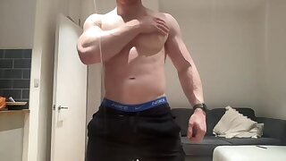 524 hung ginger bodybuilder David muscleginger onlyfans leaked