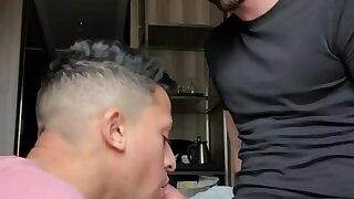 Aingeru gets his dick sucked by a twink