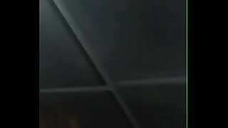 Masturba&ccedil;&atilde;o antes e depois do banho