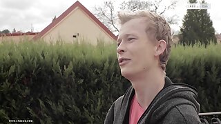 Tea In My Room (Ronnie Pet, Timmy Williams)