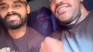 Fudendo o marido cafu&ccedil;u antes de viajar bareback Ferativo1