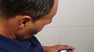 Daddy with a big cock filming himself in a bathroom stall. great cock