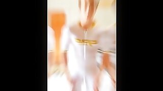 Muscular teen shows off in lycra