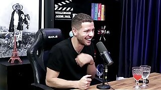 LUC&Atilde;O DOTADO FODE RODRIGO APRESENTADOR DO PODCAST